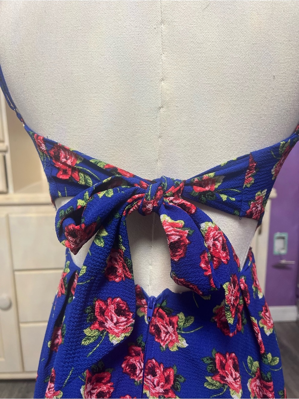 Darlin Royal Blue Floral Skater Dress - Size Junior's 1/2 - Picture 8 of 12